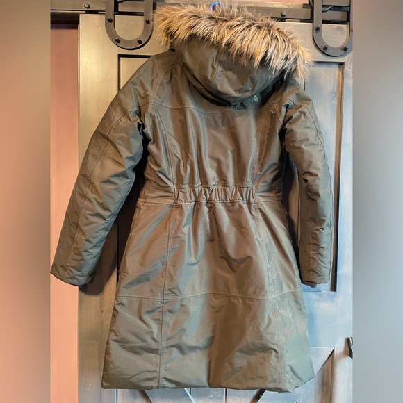 The North Face Green Down filled Parka - Picture 4 of 10